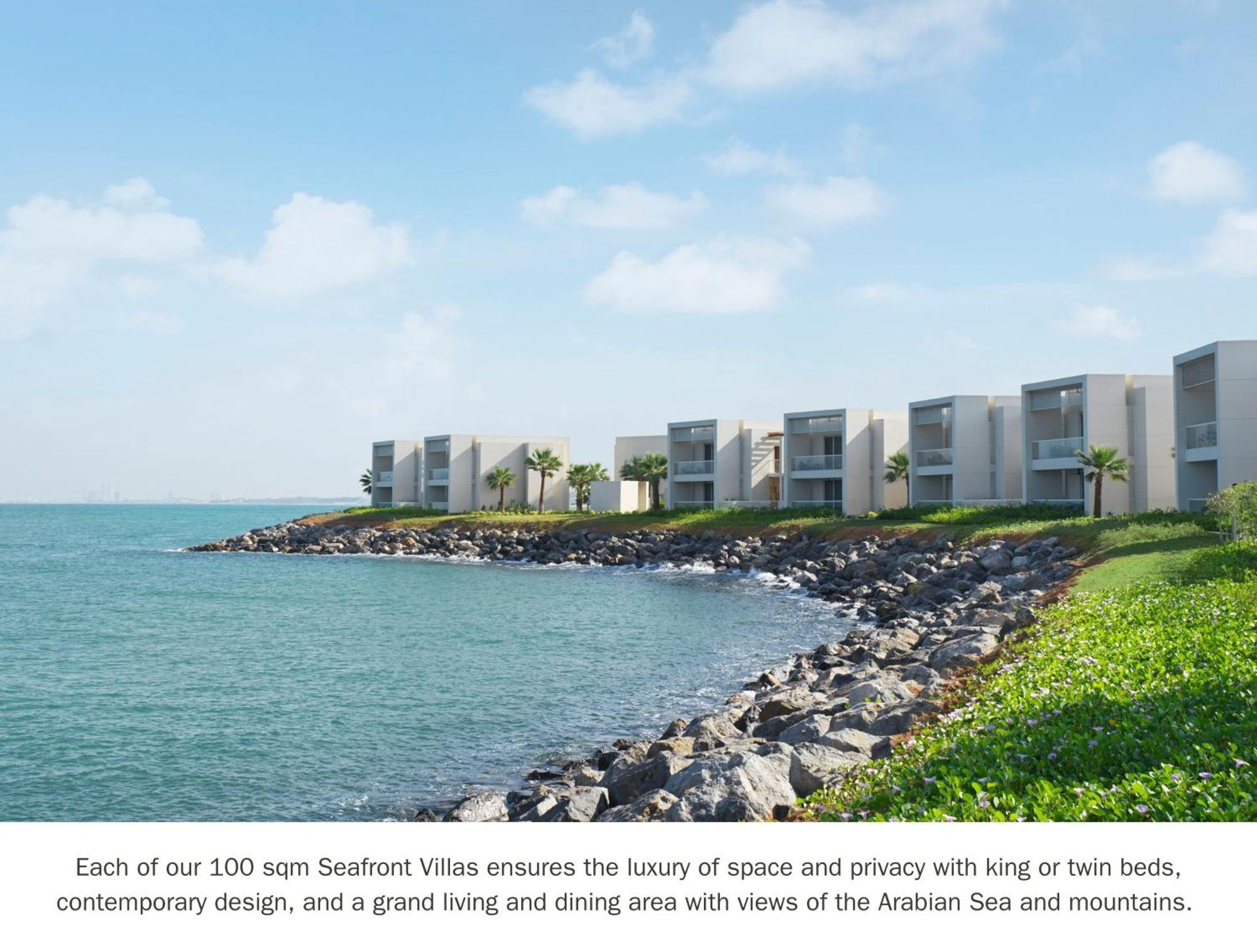 Intercontinental Ras Al Khaimah Mina Al Arab Resort & Spa By Ihg Eksteriør bilde The resort's beachfront villas